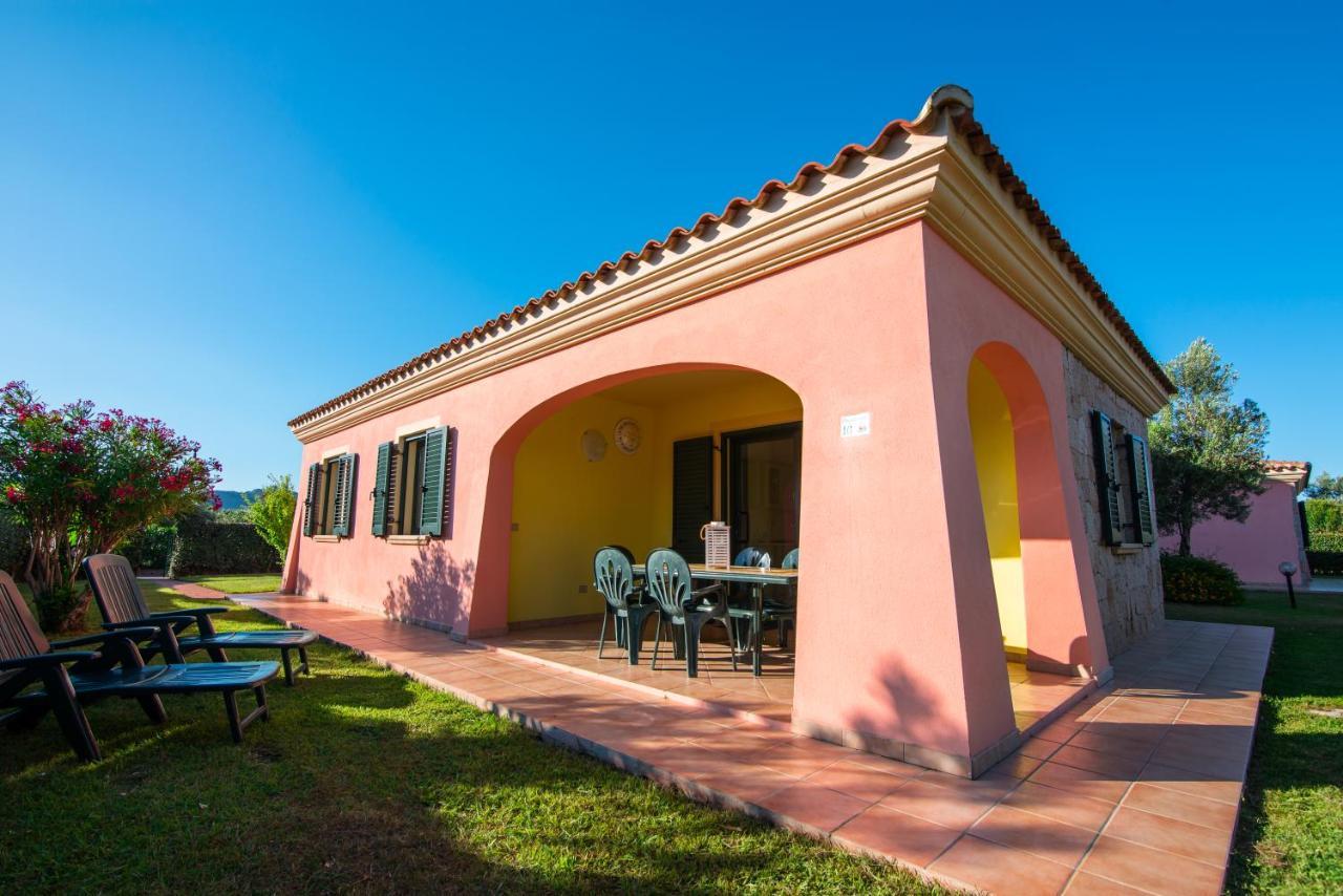Residence Sardegnasummer Li Cuppulati San Teodoro  Exterior photo