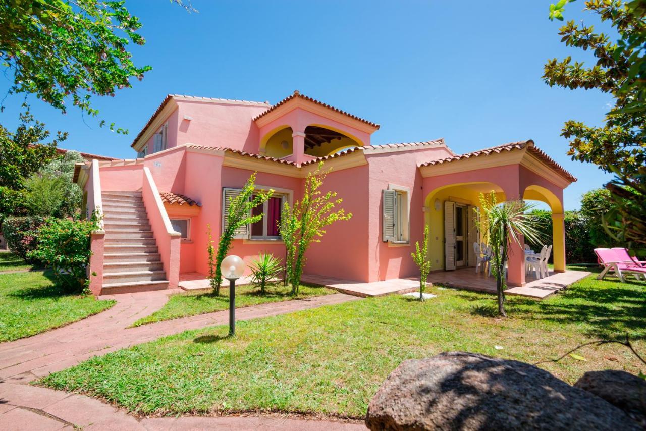 Residence Sardegnasummer Li Cuppulati San Teodoro  Exterior photo